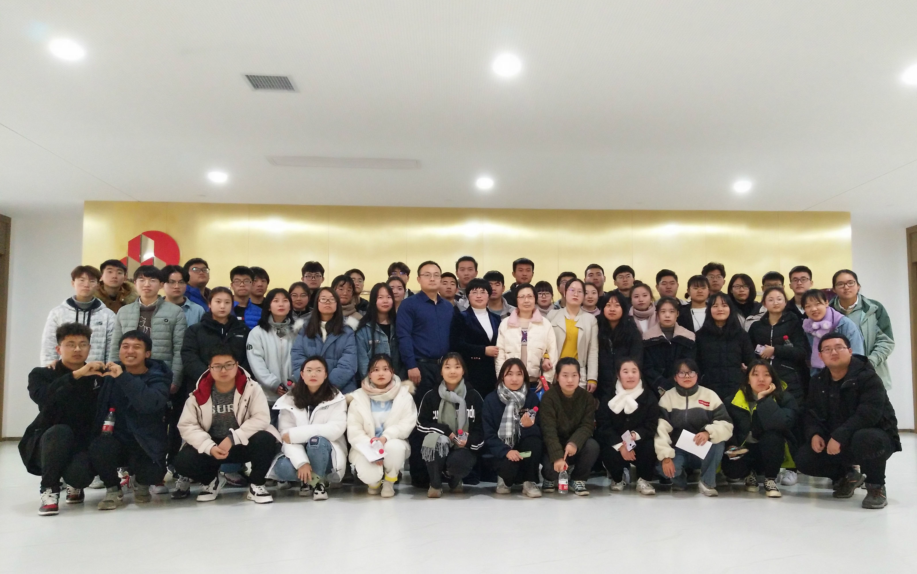校企合作|西安思源学院师生到我云开电子官方网站-云开（中国）交流学习